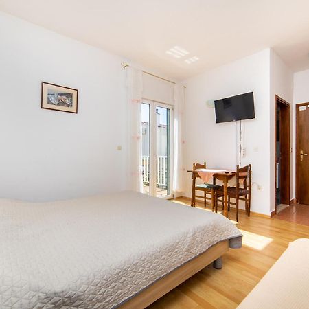 Apartments Slavena Gradac  Buitenkant foto