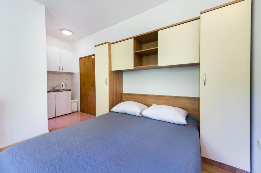 Apartments Slavena Gradac  Buitenkant foto