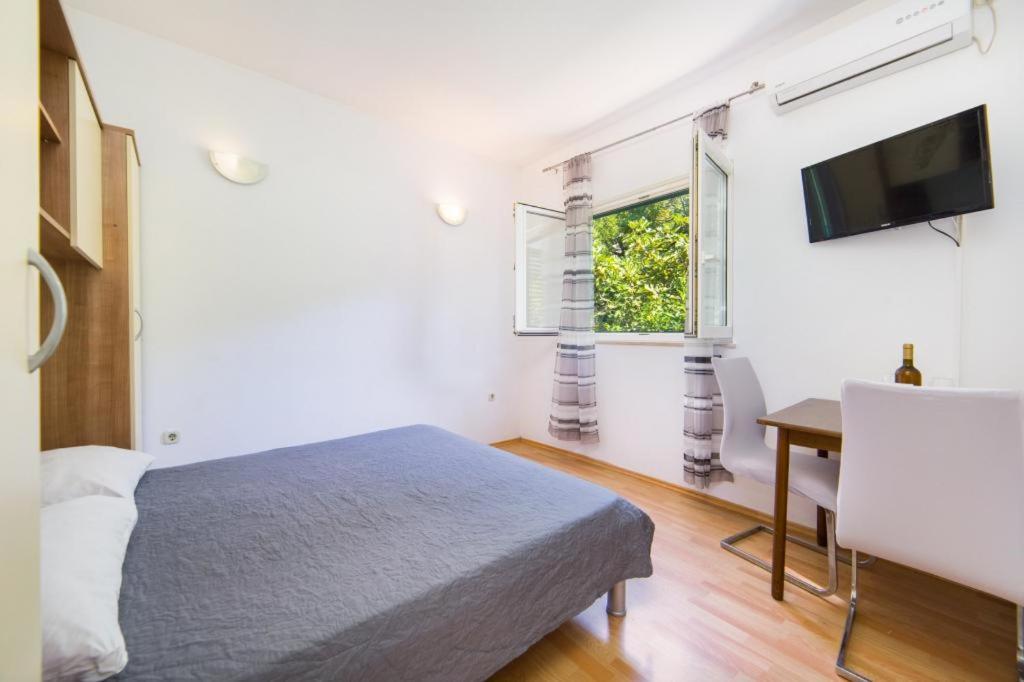 Apartments Slavena Gradac  Buitenkant foto