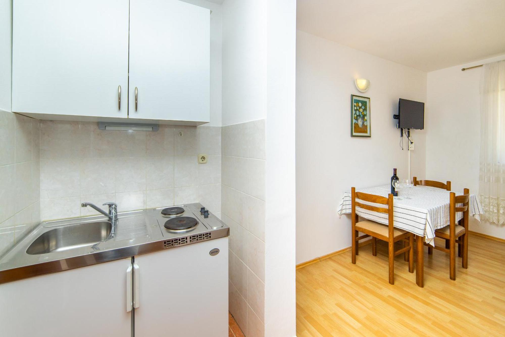 Apartments Slavena Gradac  Buitenkant foto