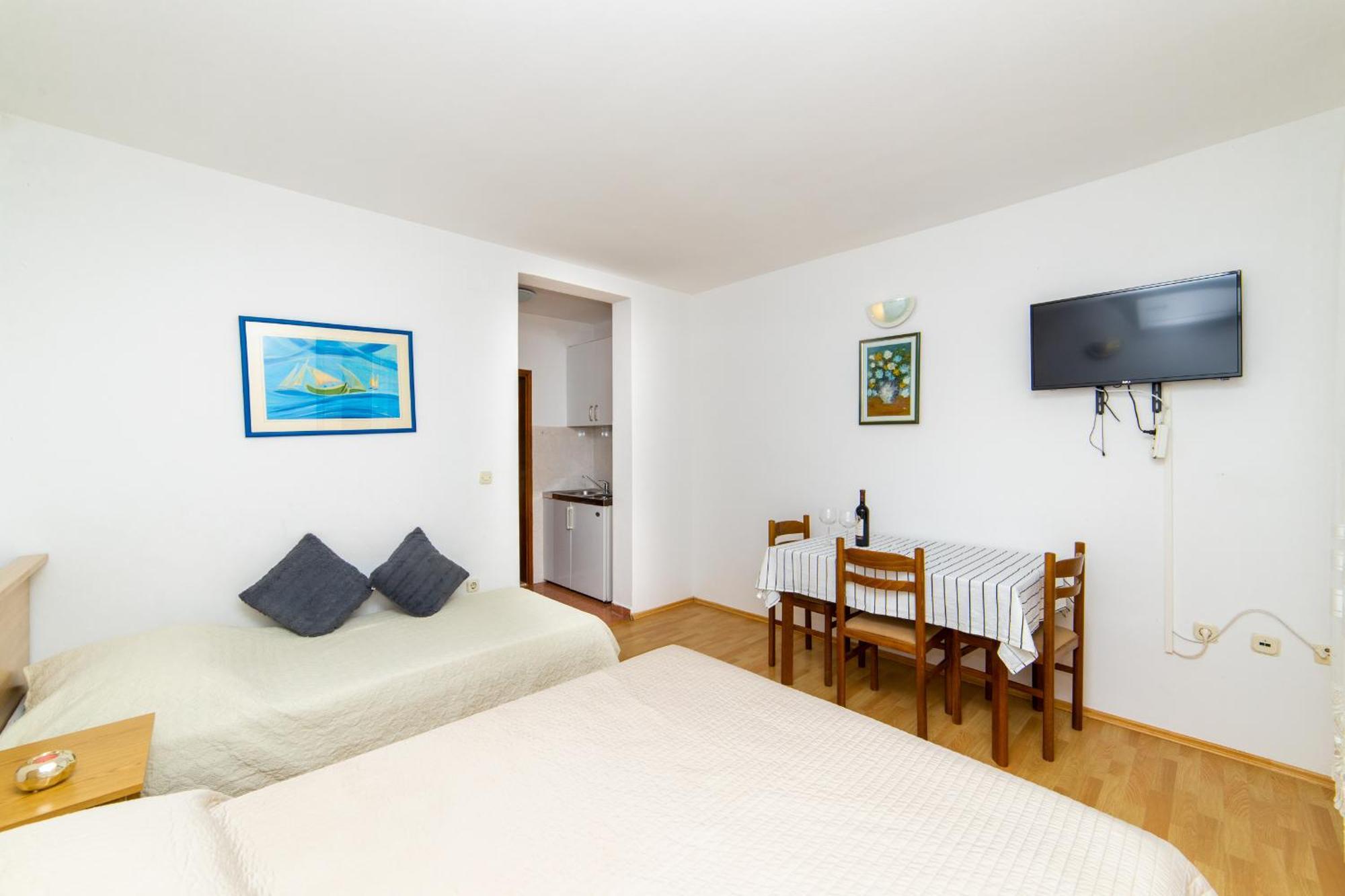 Apartments Slavena Gradac  Buitenkant foto