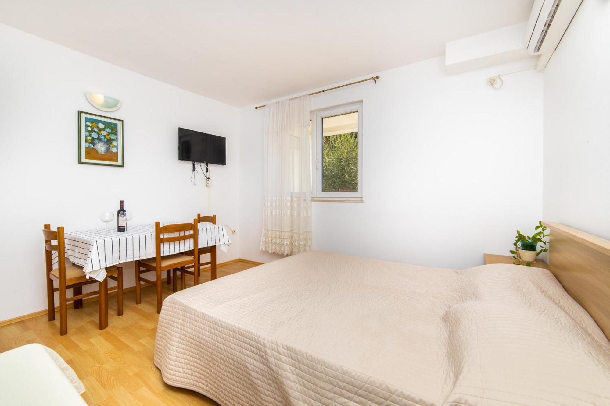 Apartments Slavena Gradac  Buitenkant foto